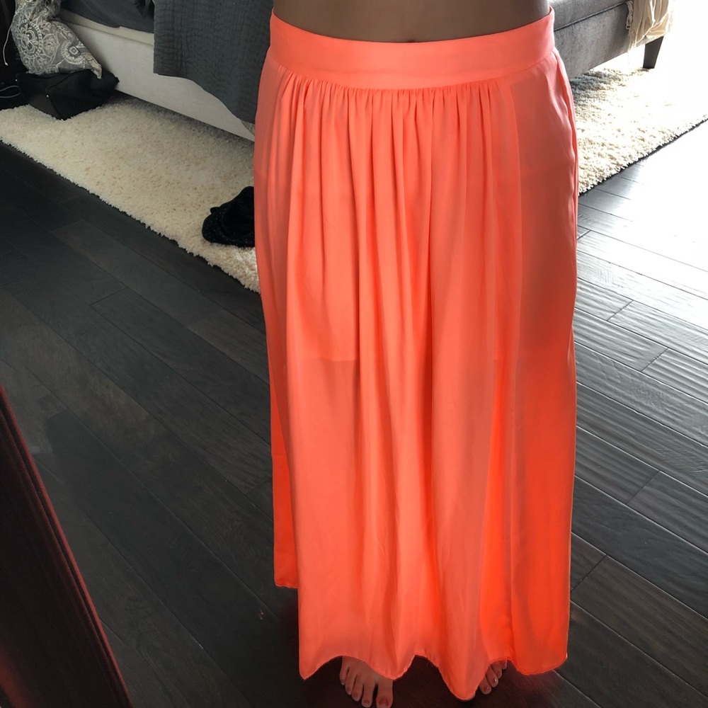 Express skirt - Picture 2 of 3
